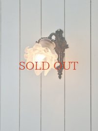 フランス 薔薇のシェードが素敵な ウォールライト