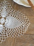 画像9: フランス<br/>繊細で薄手のレース編み<br/>テーブルセンター (9)