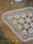 画像7: フランス<br/>繊細で薄手のレース編み<br/>テーブルセンター (7)