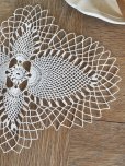 画像5: フランス<br/>繊細で薄手のレース編み<br/>テーブルセンター (5)