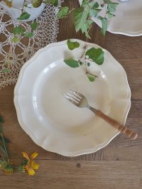 フランス サルグミンヌ製 花リムプレート