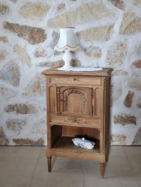 フランス デザイン質感共に素敵な ナイトキャビネット