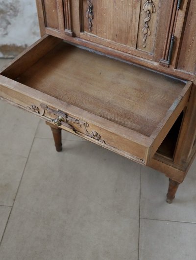 画像14: フランス デザイン質感共に素敵な ナイトキャビネット