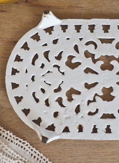 画像8: フランス アイアン製トリベット