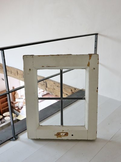 フランス　かわいい　アンティーク　格子窓