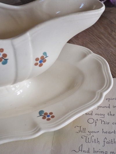 画像7: フランス お花模様がかわいい 陶器製ソーシエ