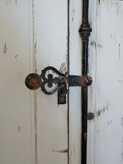 画像5: フランス グレモン錠付き 両開きドア