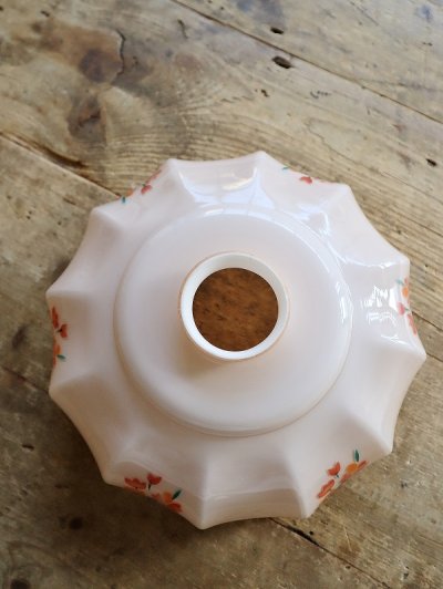 画像12: ハンドペイントの お花模様がかわいい オパリンガラス ペンダントシェード