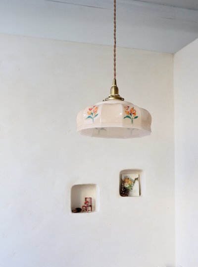 画像3: ハンドペイントの お花模様がかわいい オパリンガラス ペンダントシェード