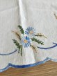 画像3: フランス お花の刺繍が素朴で かわいいテーブルクロス (3)