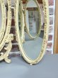 画像9: イギリス 装飾が素敵な オーバル三面鏡 (9)