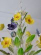 画像8: フランス ２色のお花がかわいい アイアンシャンデリア (8)