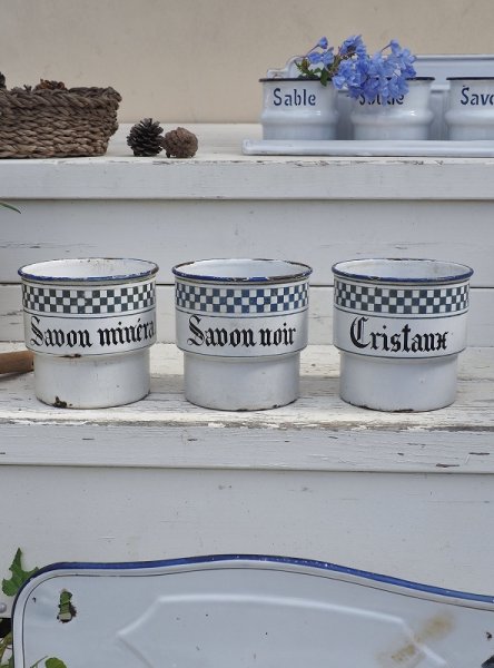 画像3: フランス 格子柄がかわいいホーロー製 サボンラック (3)