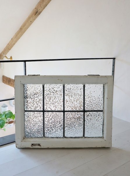 イギリス　かわいい　アンティーク　ステンドグラス