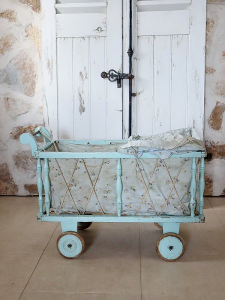 画像20: フランス ファブリックがかわいい 木製ドールバギー   10%OFF  (20)