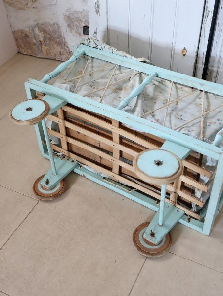 画像22: フランス ファブリックがかわいい 木製ドールバギー   10%OFF  (22)