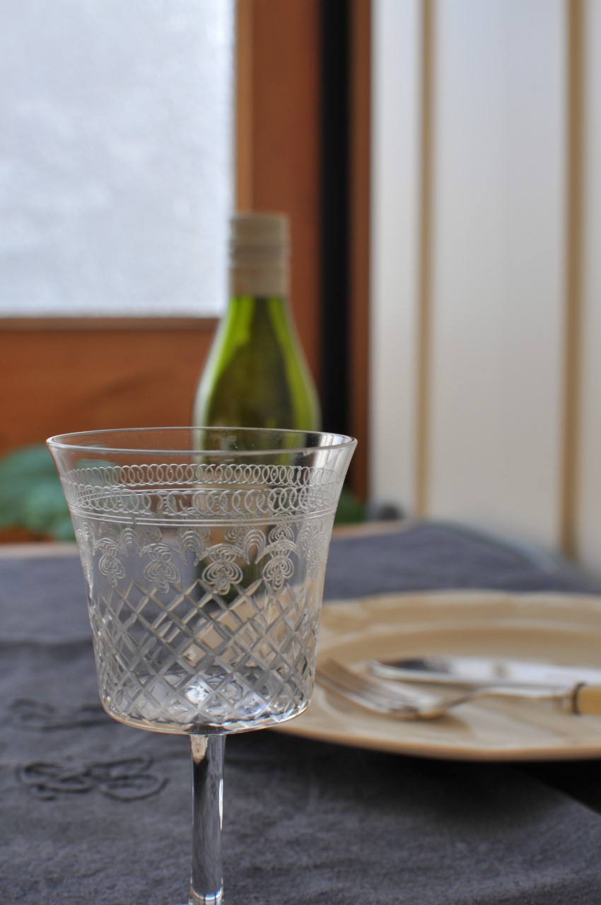 1900年前後のイギリス製ワイングラスはかわいいアンティークネット