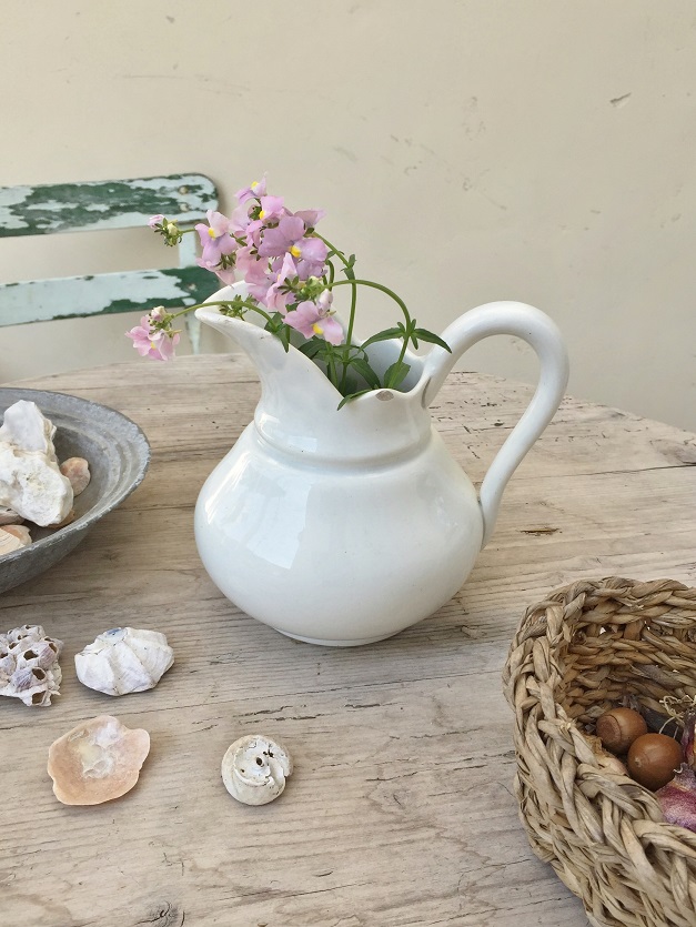 フランス陶器製ピッチャーはかわいいアンティークネットショップ