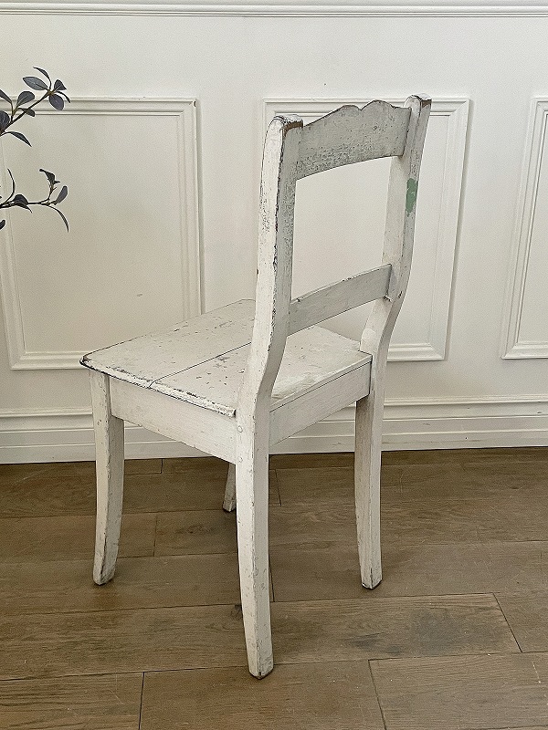 フランスアンティーク シャビーなホワイトペイントのチェア 椅子サイズ